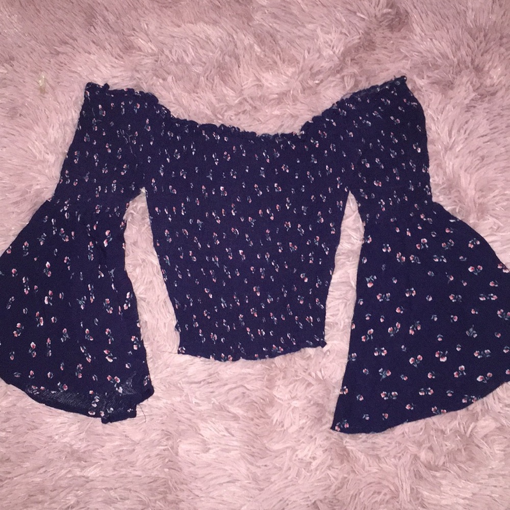 Blue Floral Crop Top Size Medium